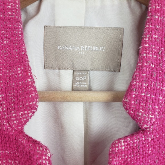 Banana Republic | Petite Tweed Blazer - Picture 5 of 6